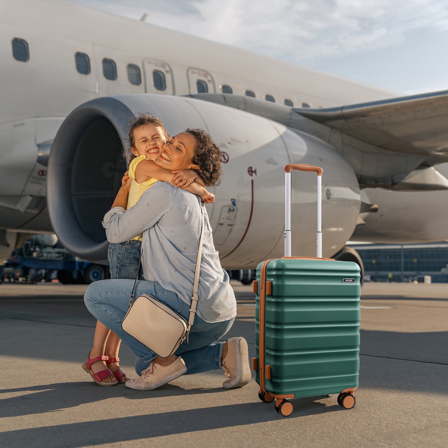 MIUSSE Hard Shell Luggage Sets 7 Pieces, 28/24/20 inch Suitcase Sets with Spinner Wheels & TSA Lock, Hard Case Luggage Set with Travel Backpack and Packing Cubes